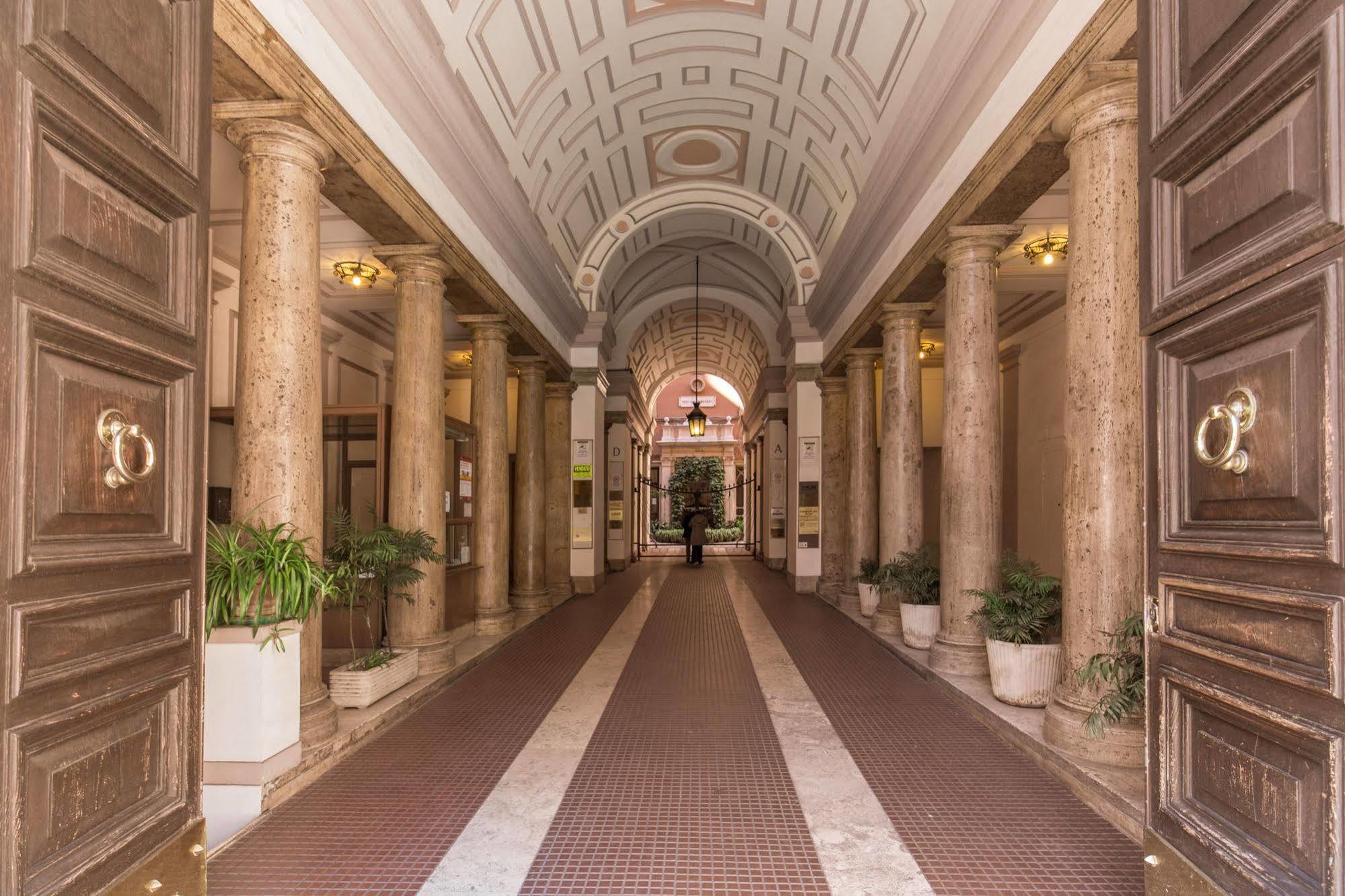 Hotel Artemis à Rome Extérieur photo