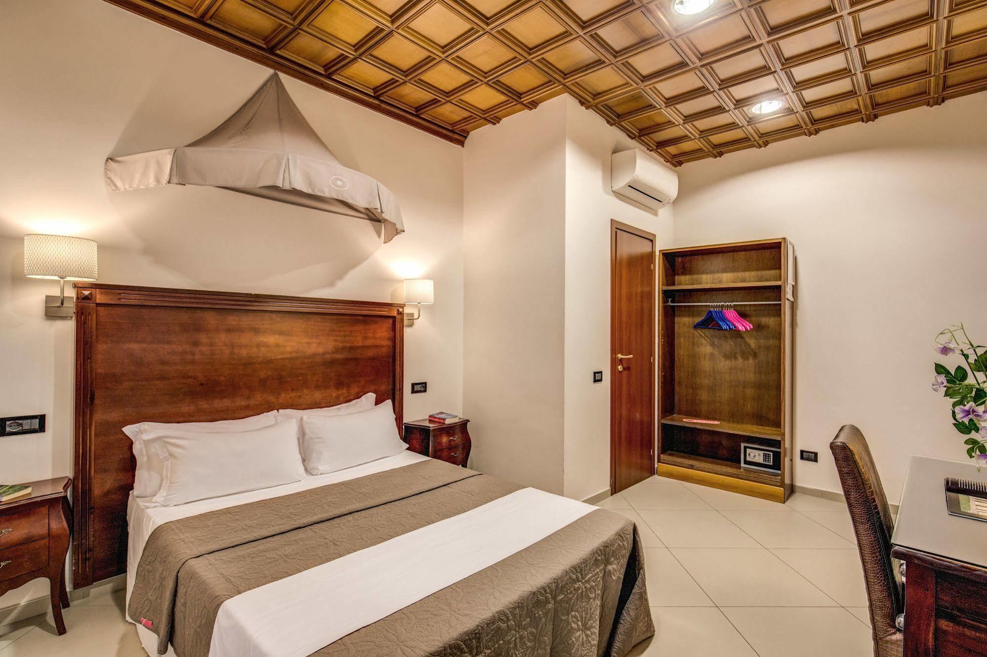 Hotel Artemis à Rome Extérieur photo