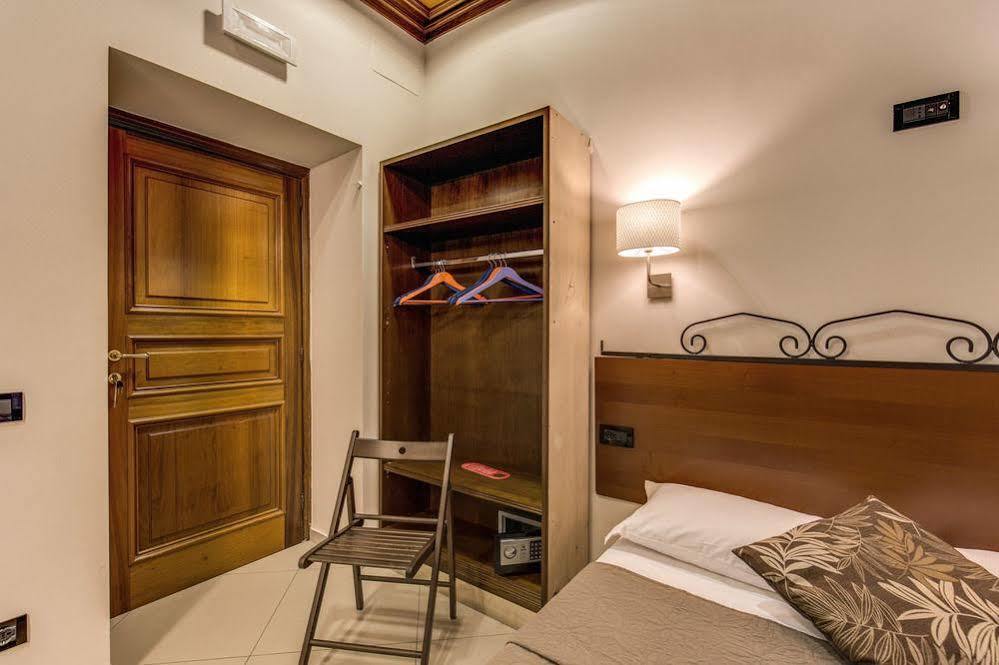 Hotel Artemis à Rome Extérieur photo